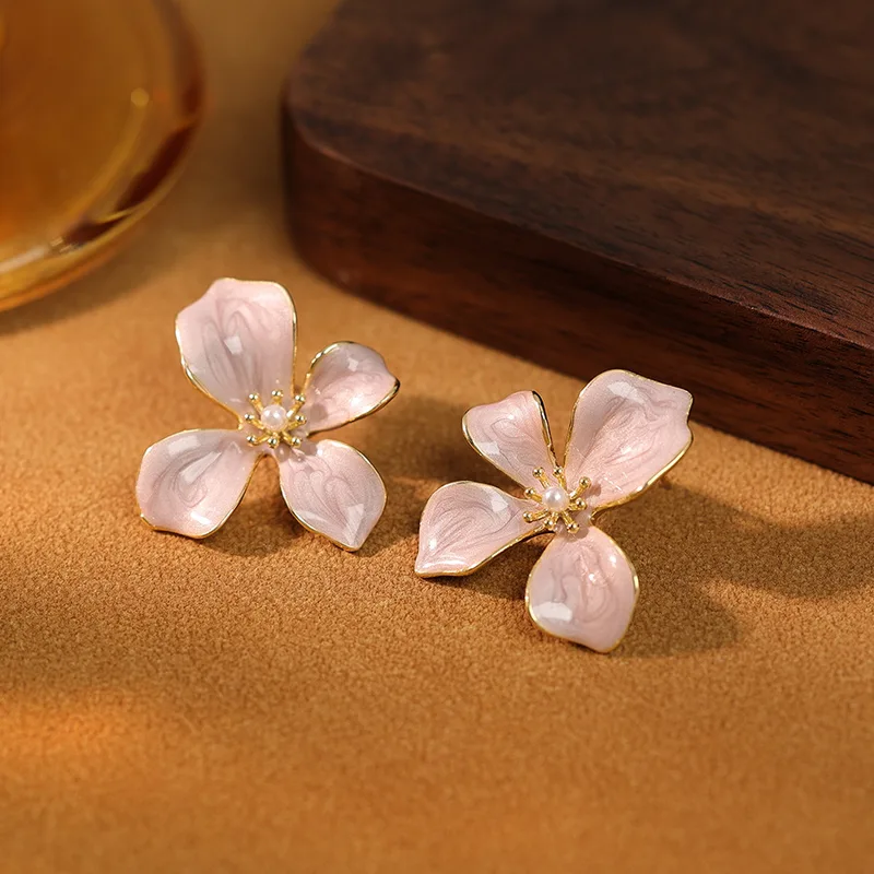 Quicksand Painting Oil Flower Pearl Earrings