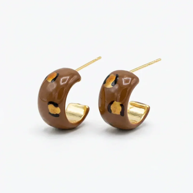 Retro Gold Plated Drop Oil Leopard Heart Stud Earrings - image 1