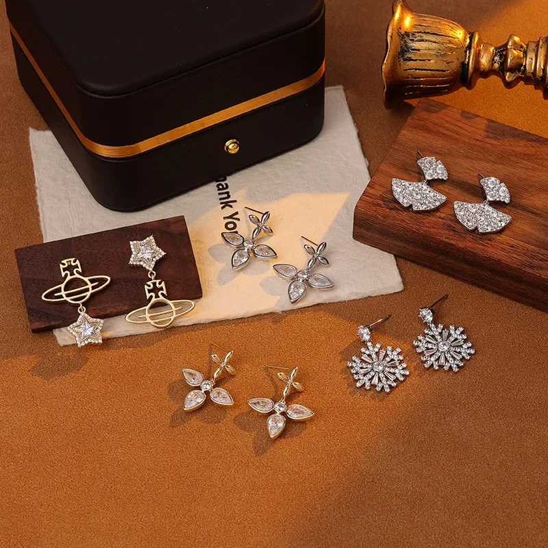 Copper Zircon Star Saturn Stud Earrings 925 Silver Pin