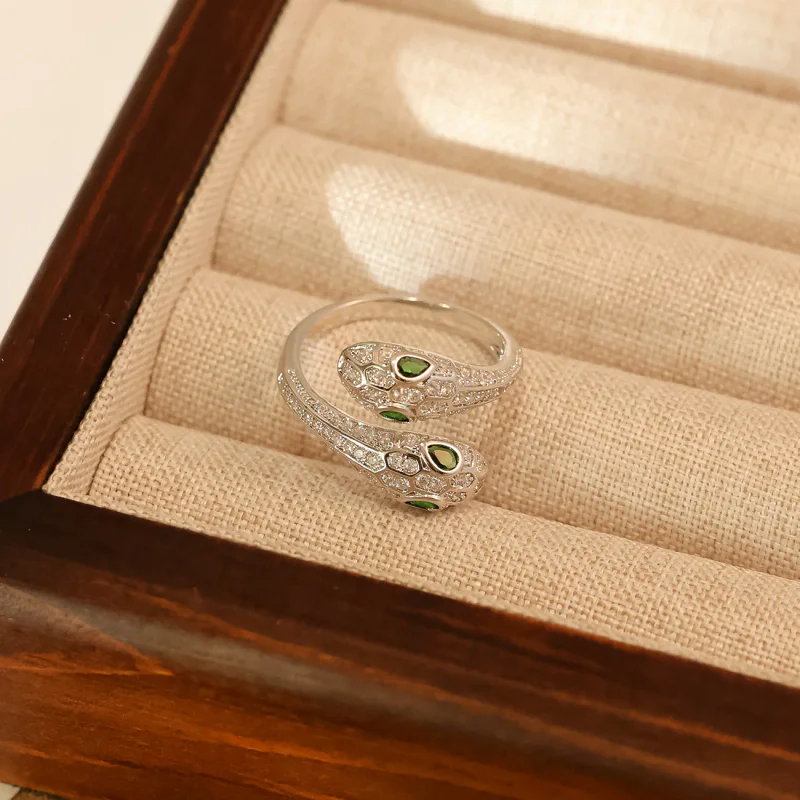 Real Gold Plated Snake Micro Zircon Emerald Necklace - 1